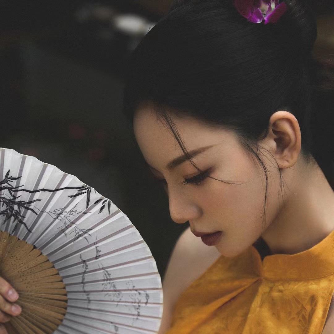 若兮兮