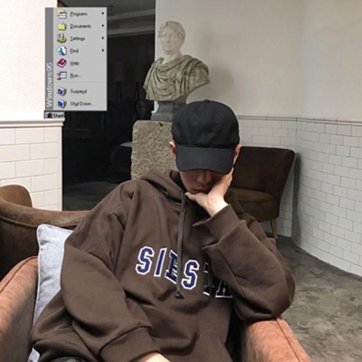 小洋睡醒了