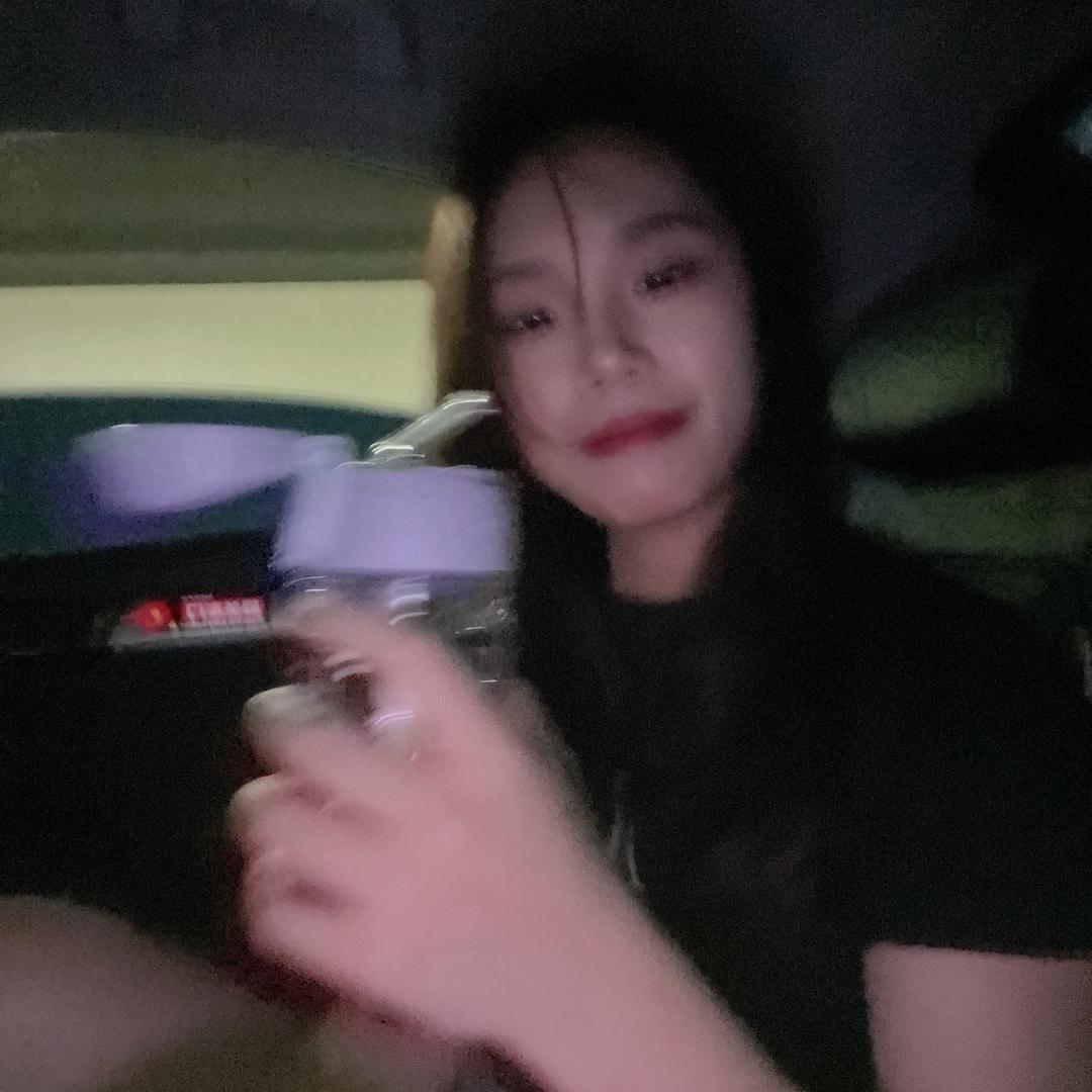 唱完歌就跑