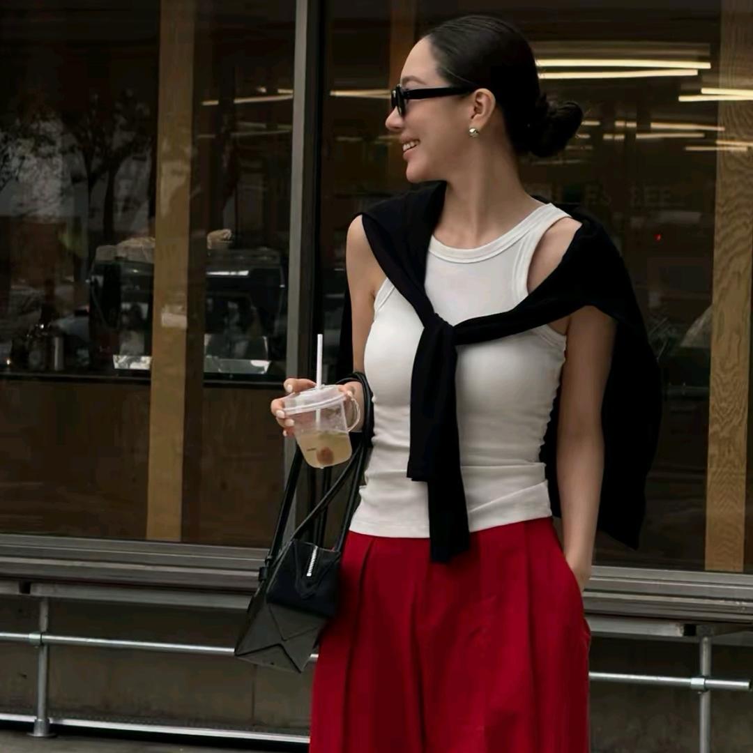 Li Li-李慧儿穿搭空间