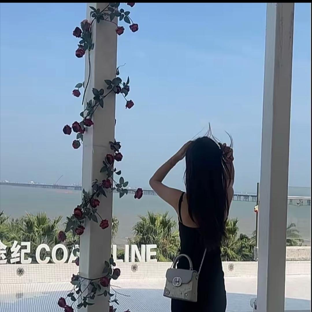 时尚女装穿搭