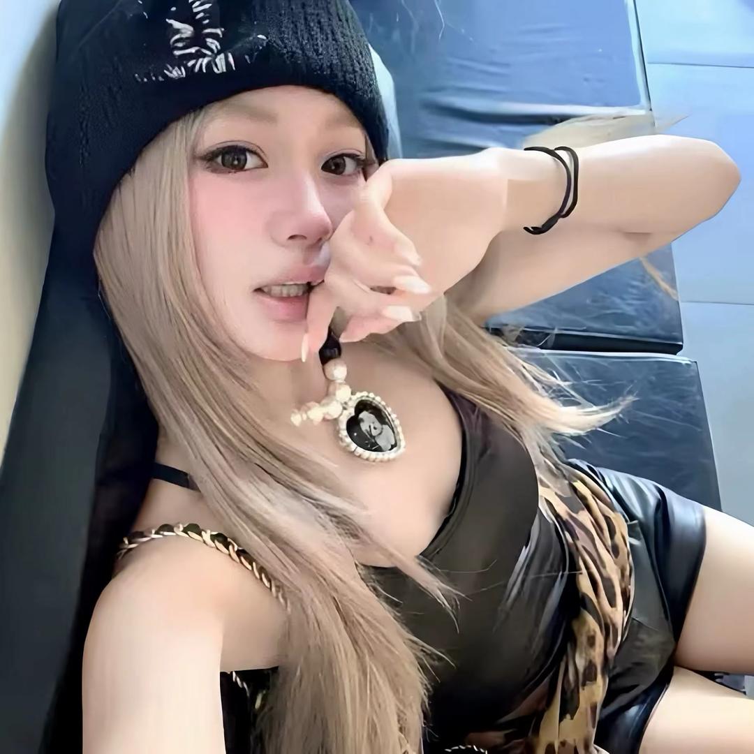 𝙔 𝙪 𝟳 .