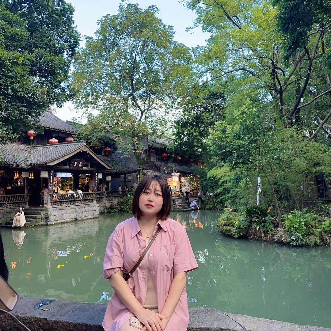 广汉浙文眼镜——张老师