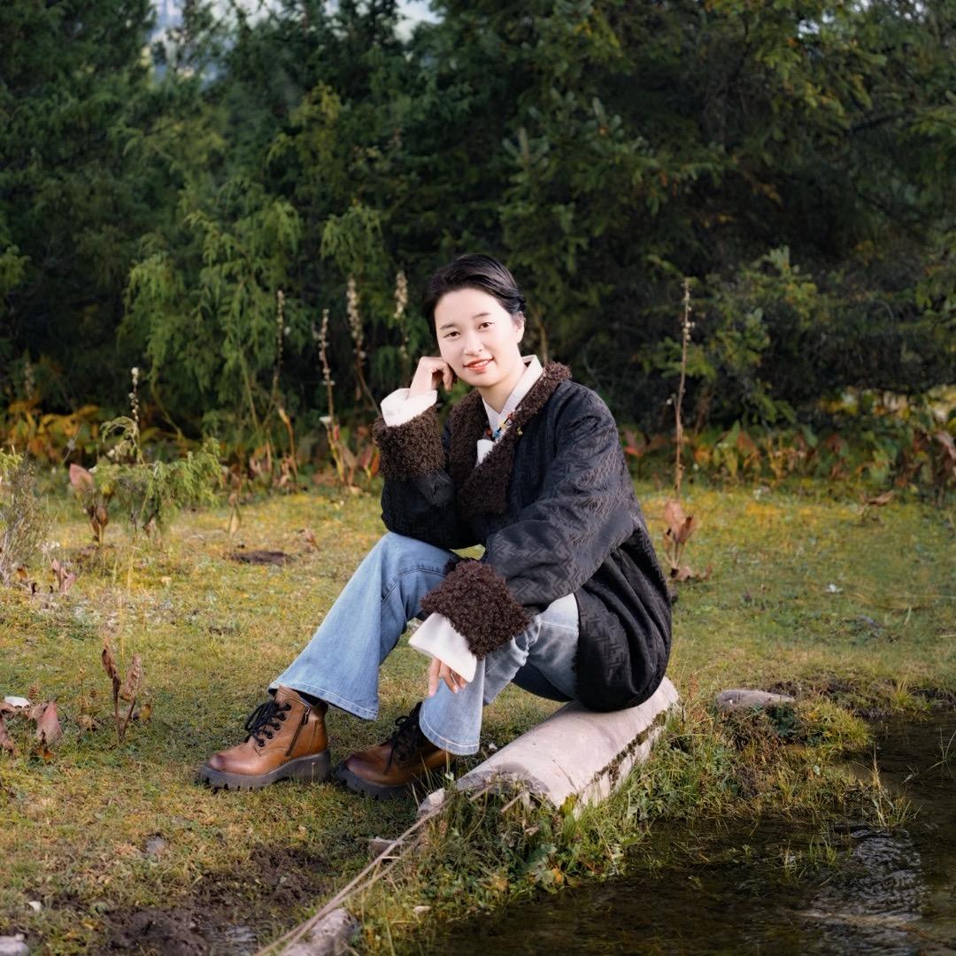 小红带你看世界