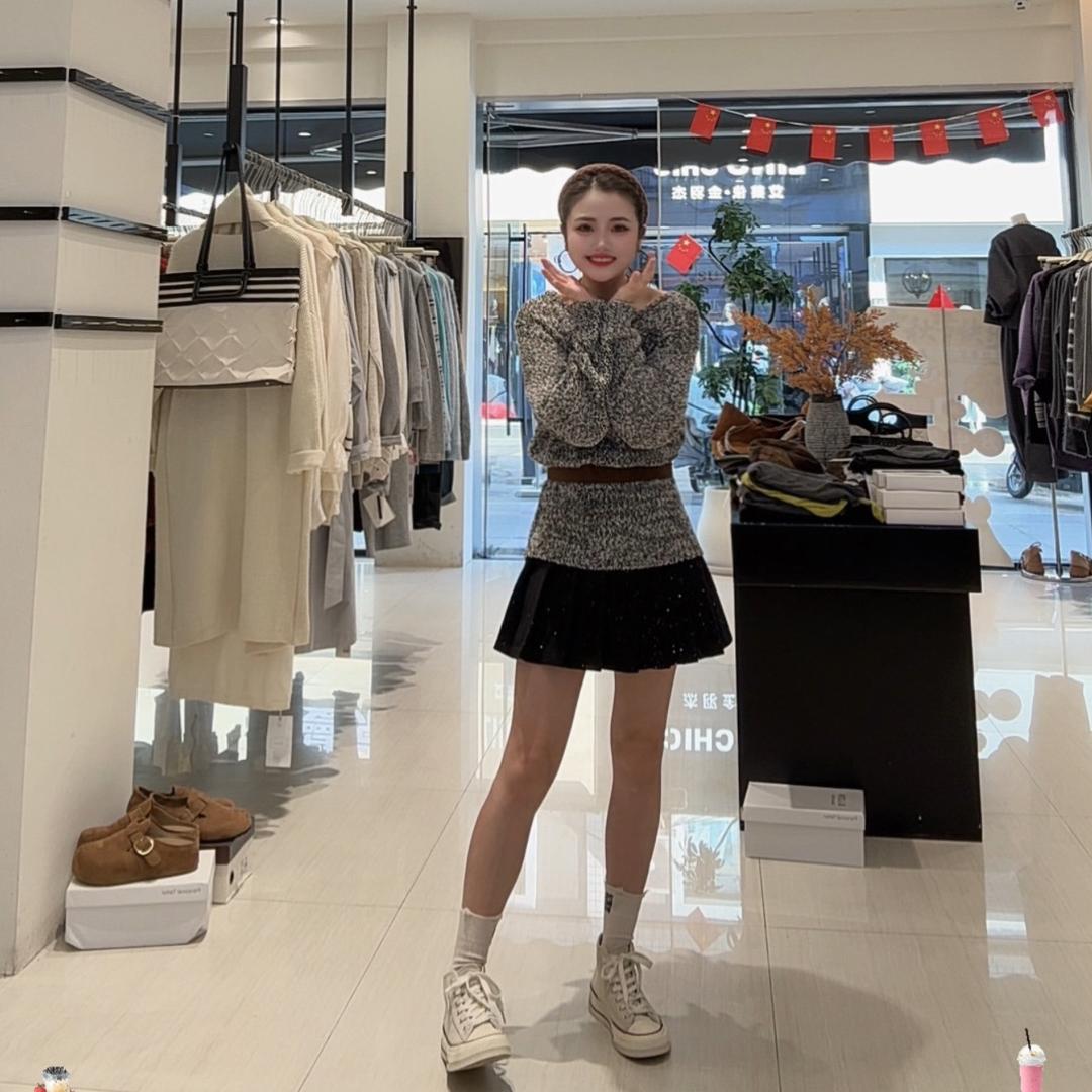 灌南苏可女装—丹丹