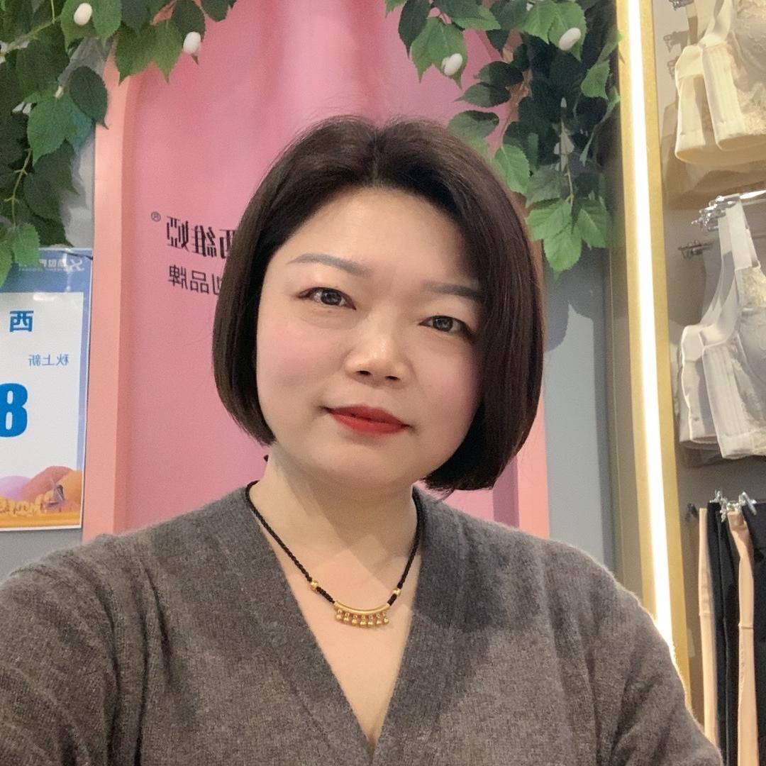 西维娅蚕丝内衣(新世界广场店)官方号