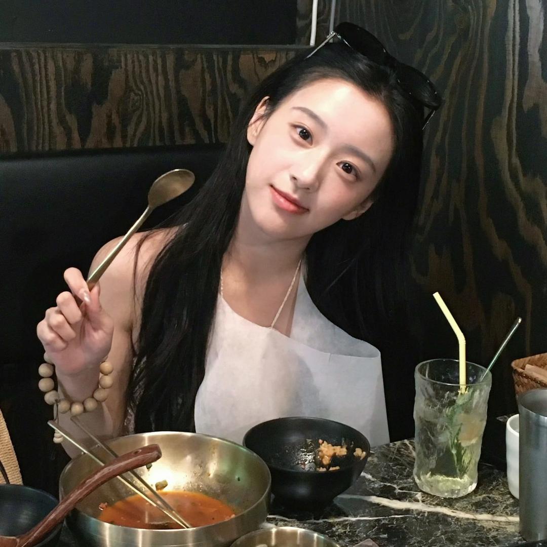yjy