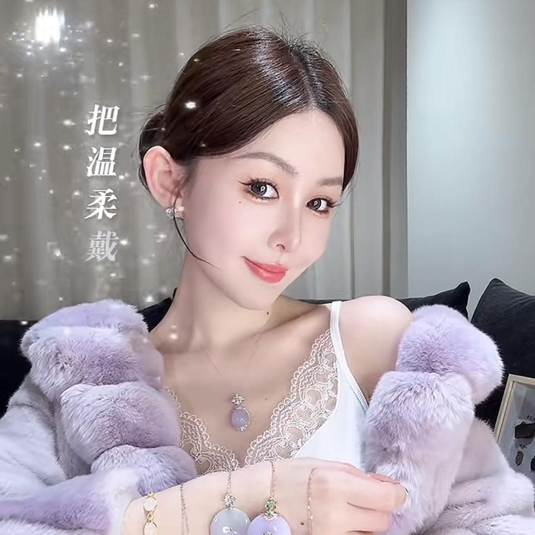 余潇潇💗高端穿搭
