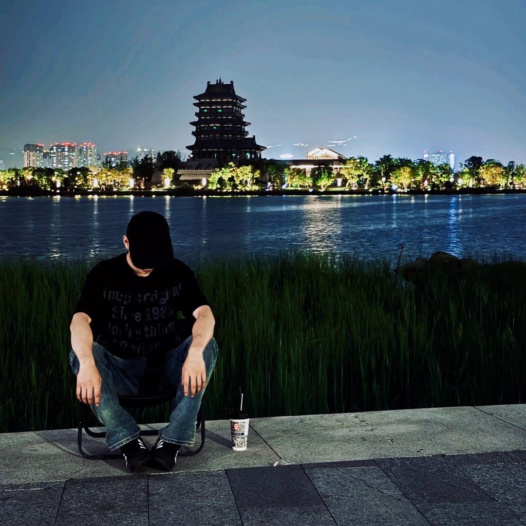 九七.