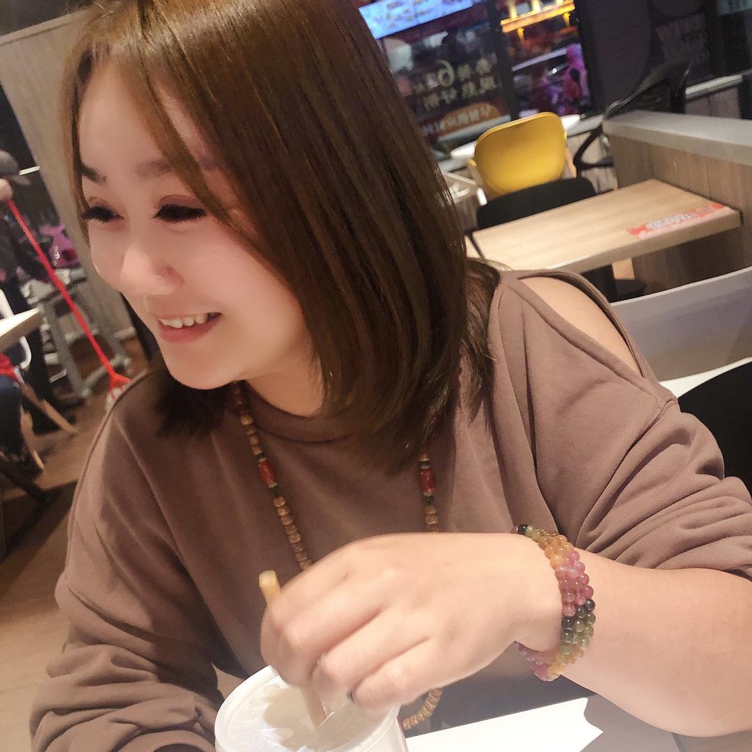 阳光明媚