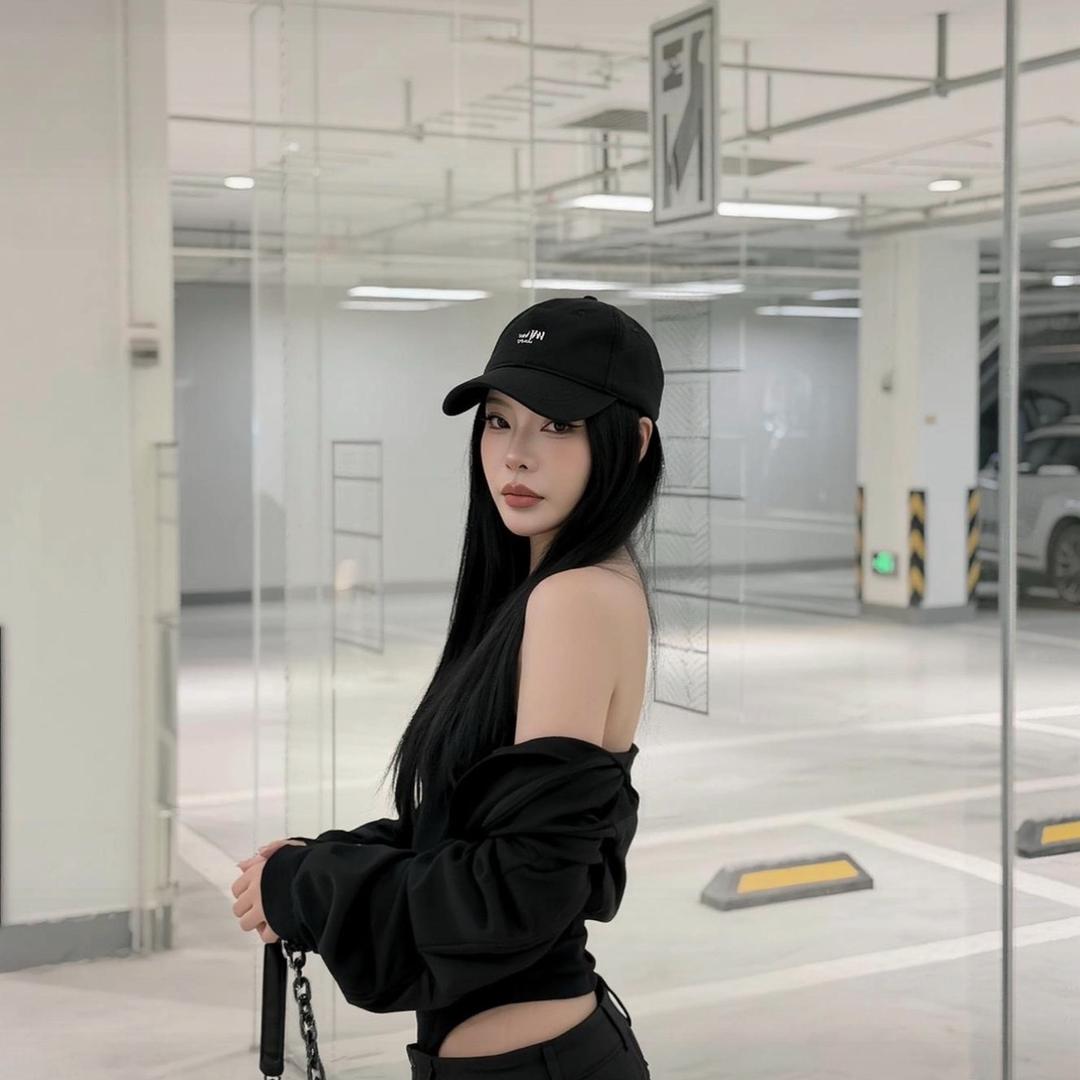 芹妹儿有点乖🎀