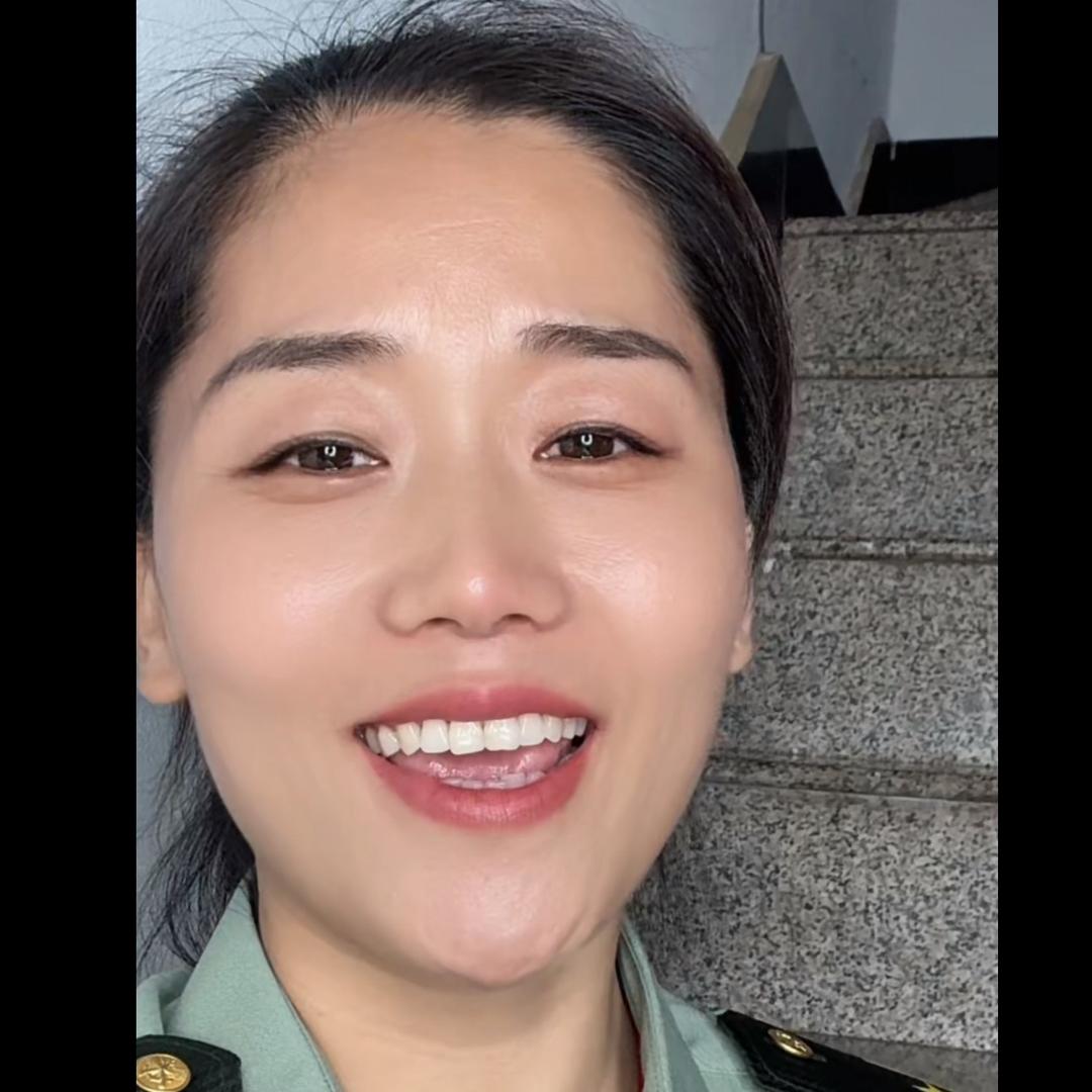 凡文兮