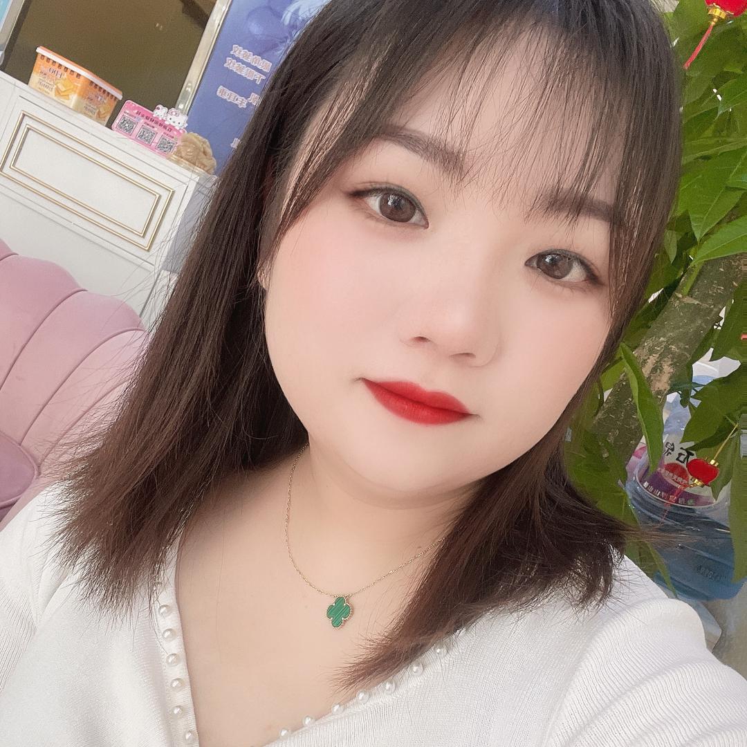 小奶茶🥤