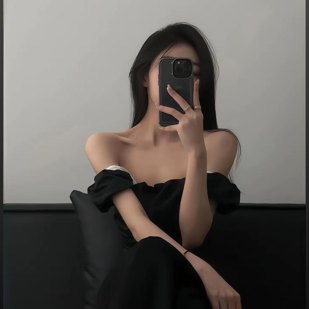 静静🎀