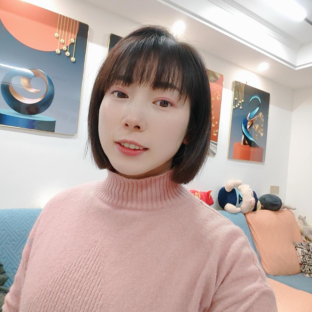 八一百货，小杨卖厨具