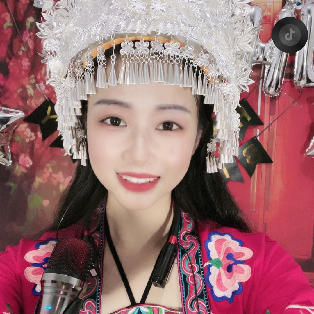 苗家青青(低谷期)