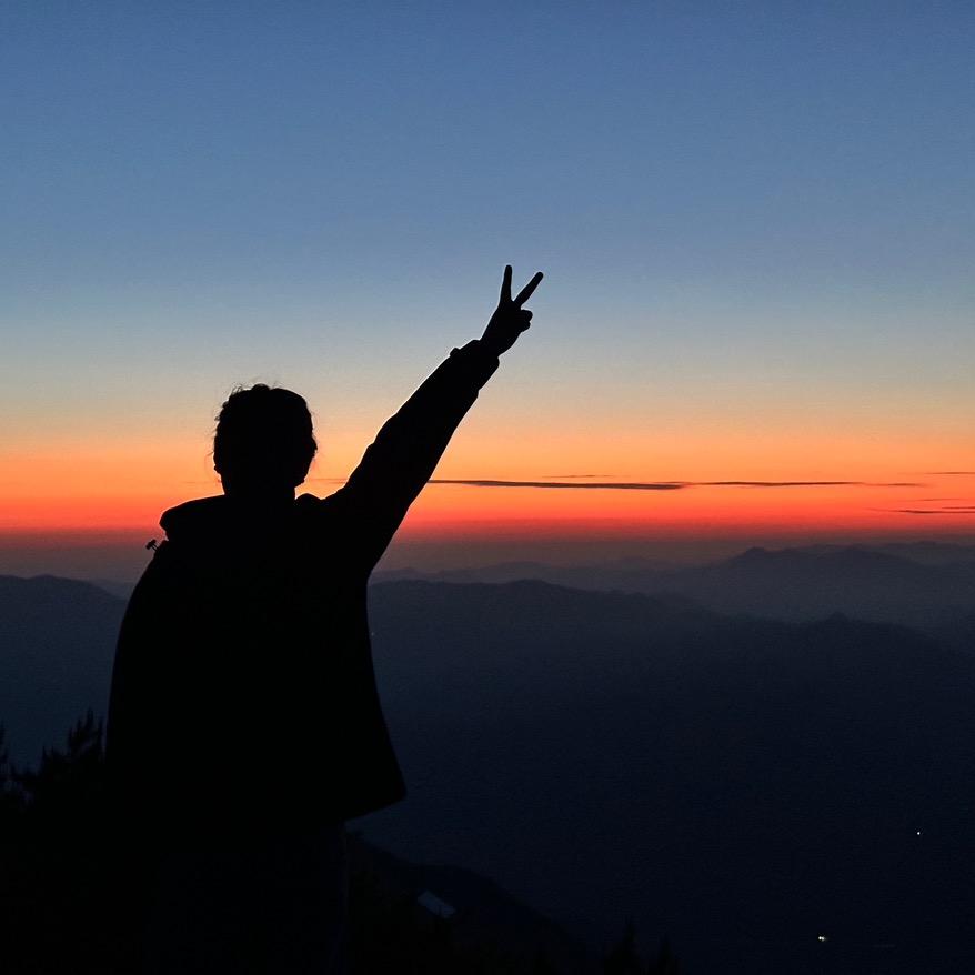 屋脊山六和居民宿