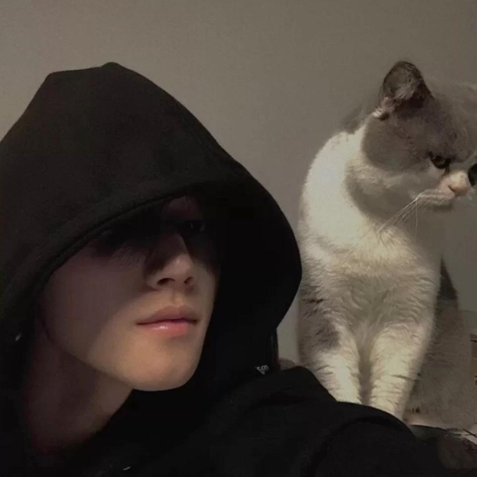 人间失格咯咯咯咯