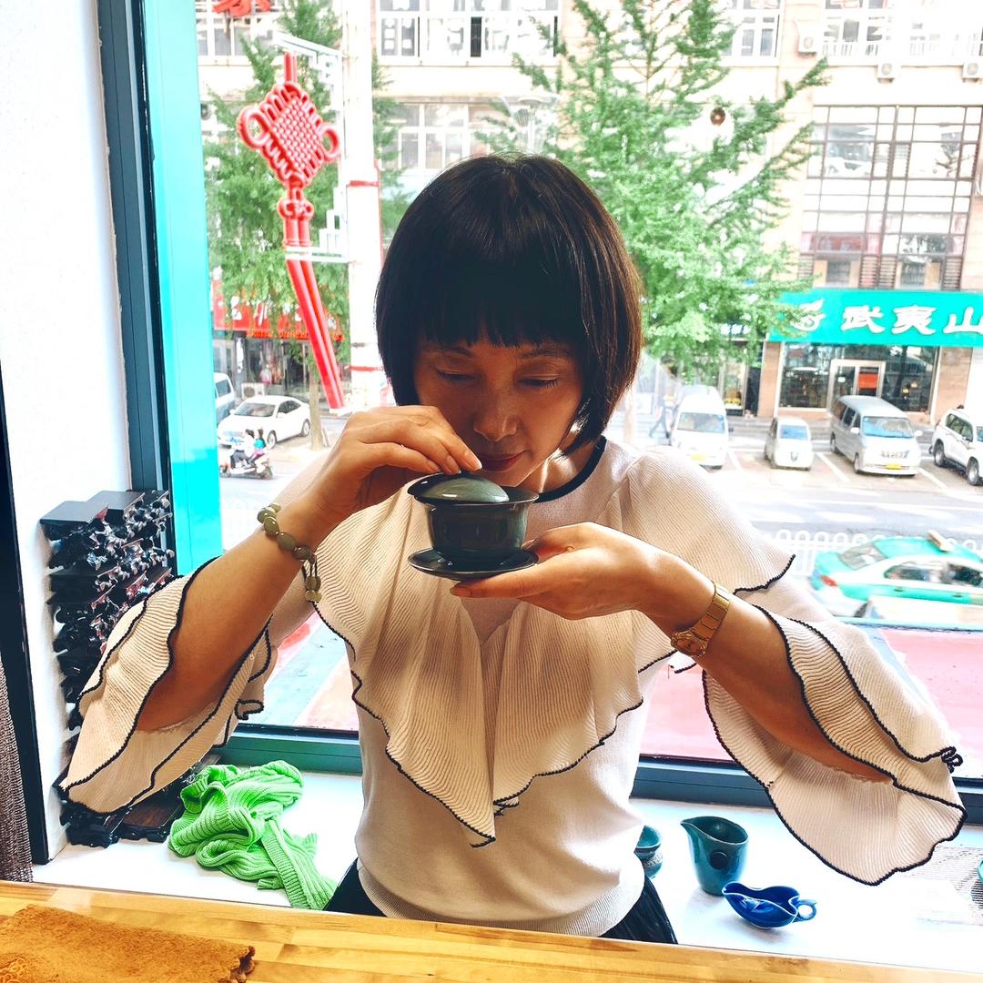 丹东武夷山茶庄田姐37100052203