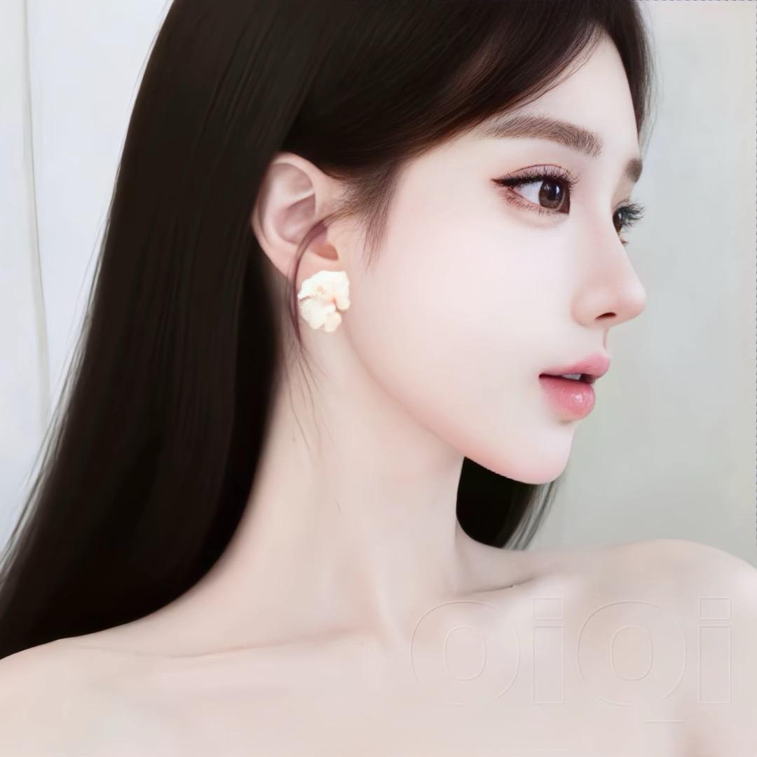 尤子.