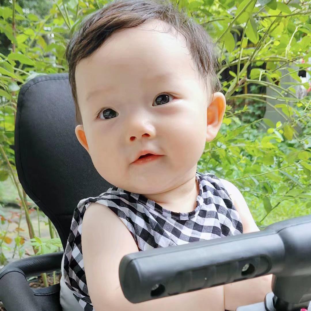 鲜贝妈妈童装小铺