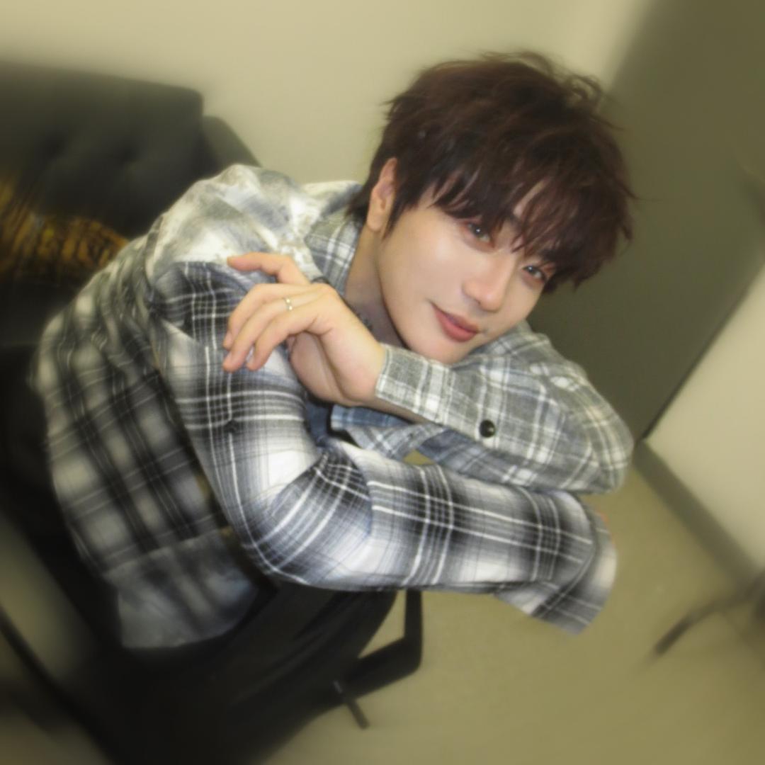 岑醋森🍐🦜🦉🐯