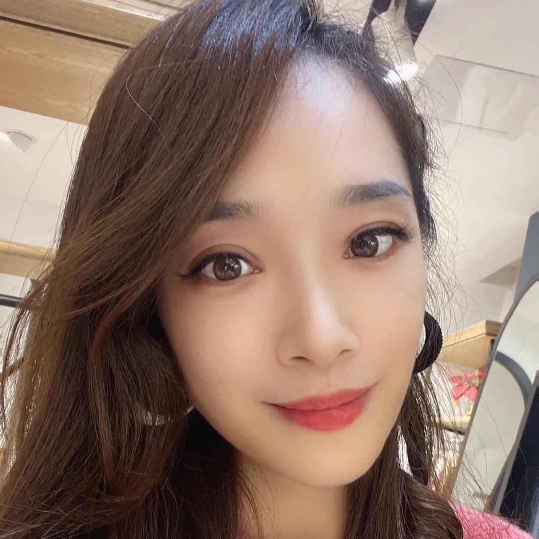 她之蝶女装大瑶利利