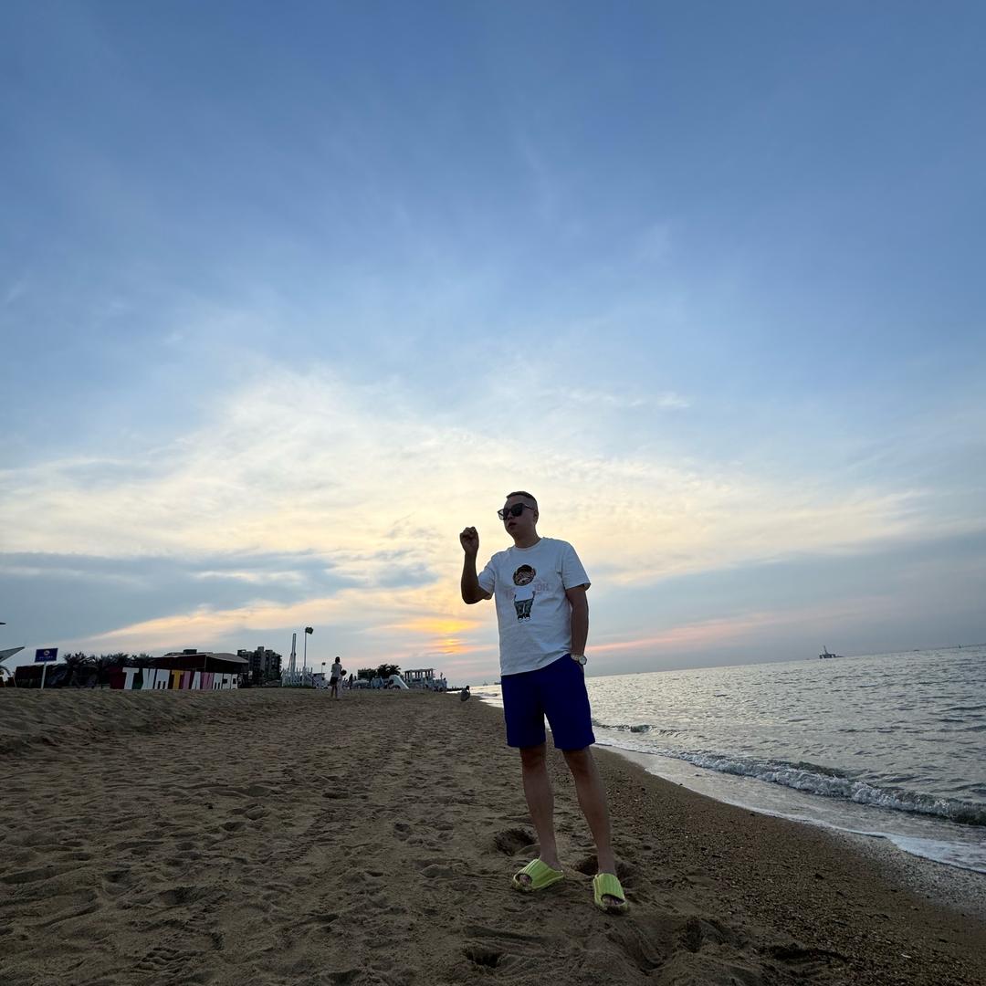 Fry·院长💋  ༽