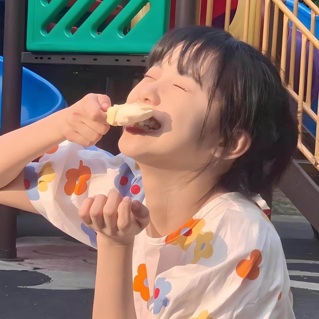 半颗小葡萄