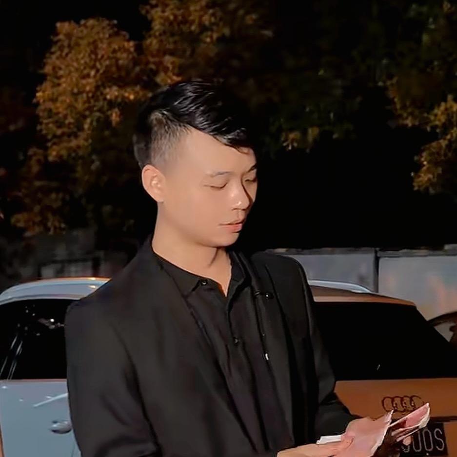向着光.