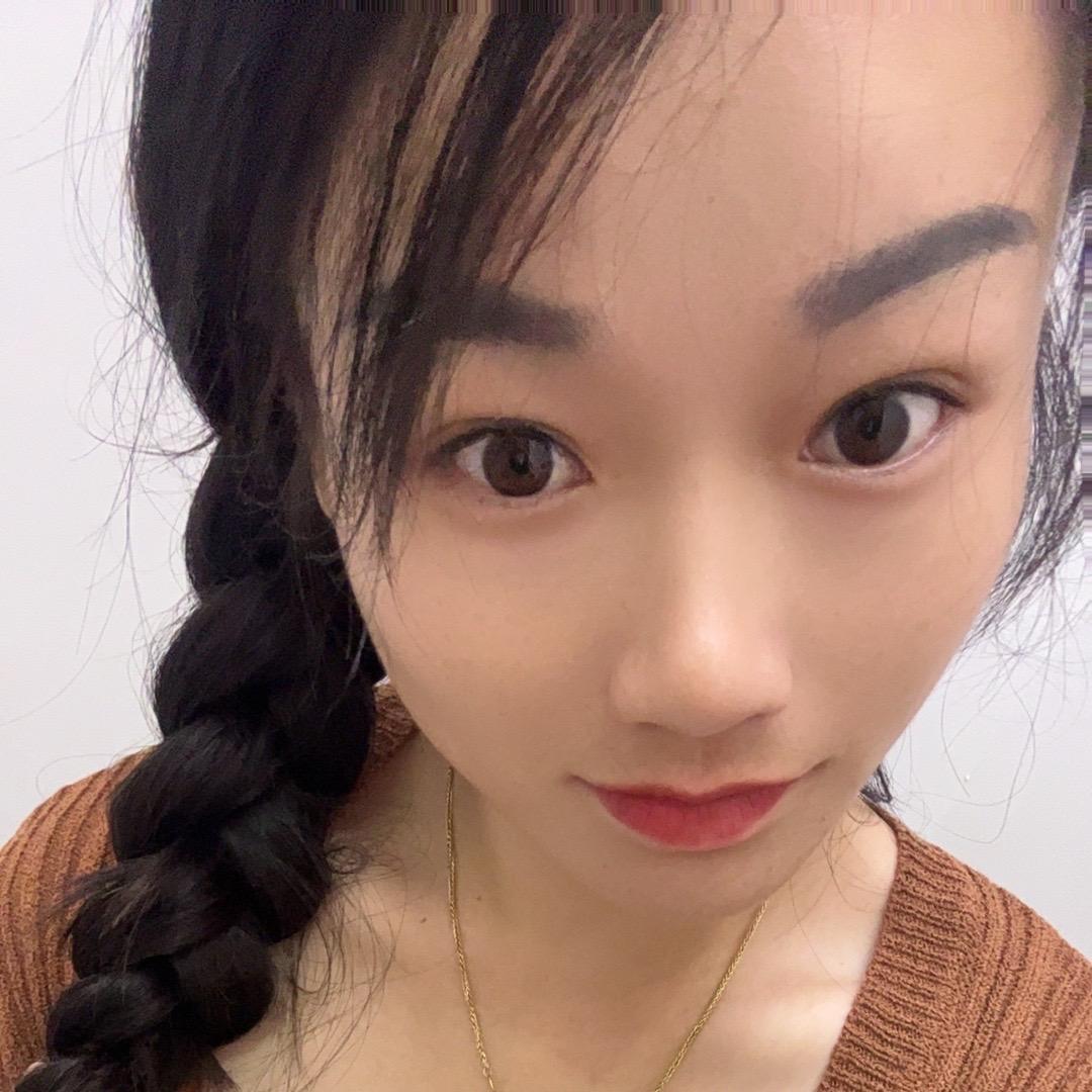 傻孩纸^_^总是天真