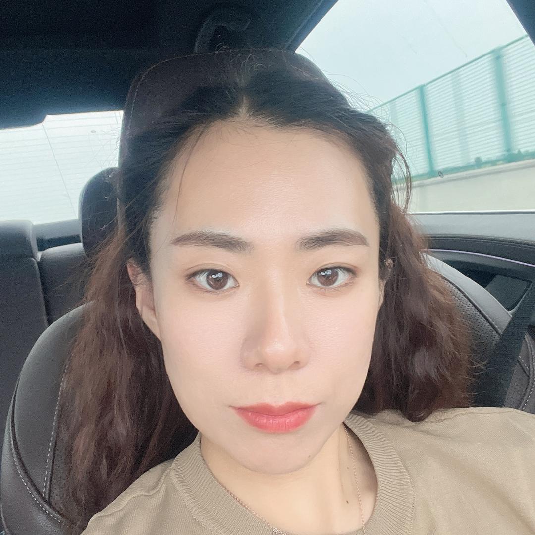 南通佐驰服装有限公司