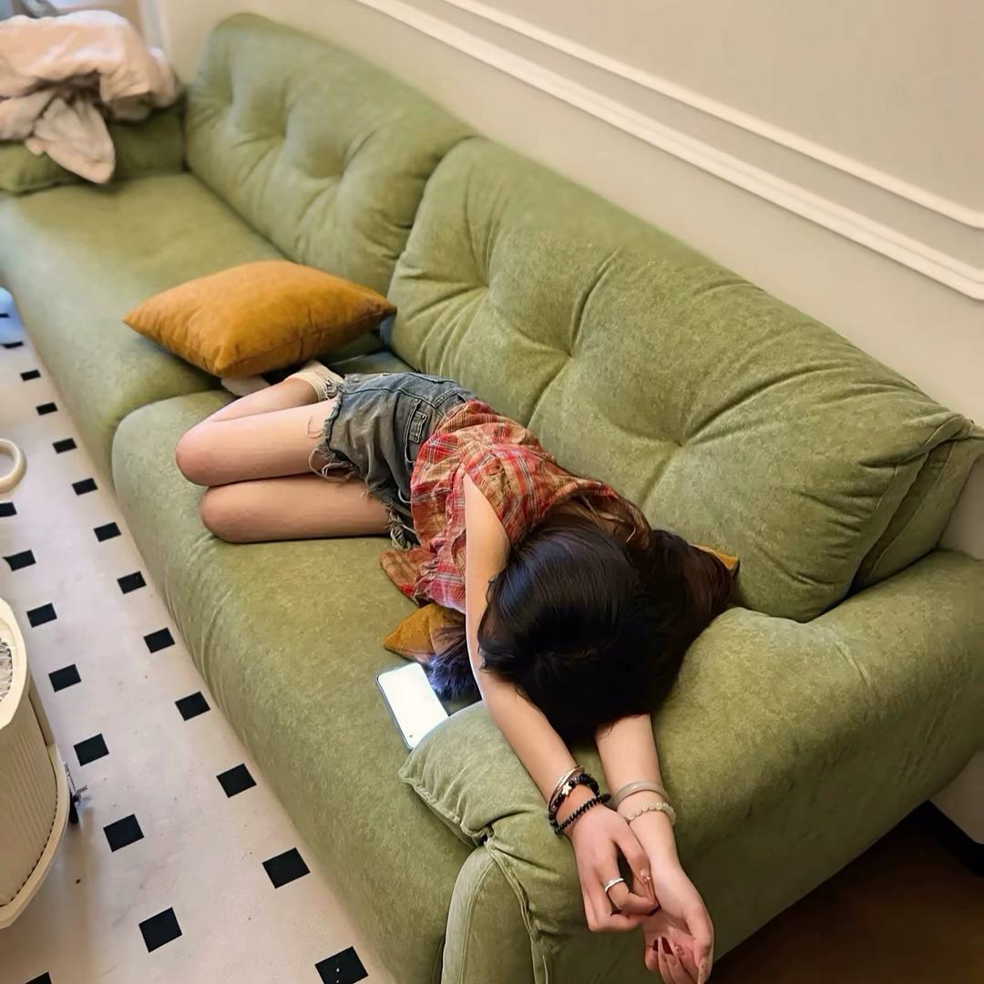 相逢何必相识、