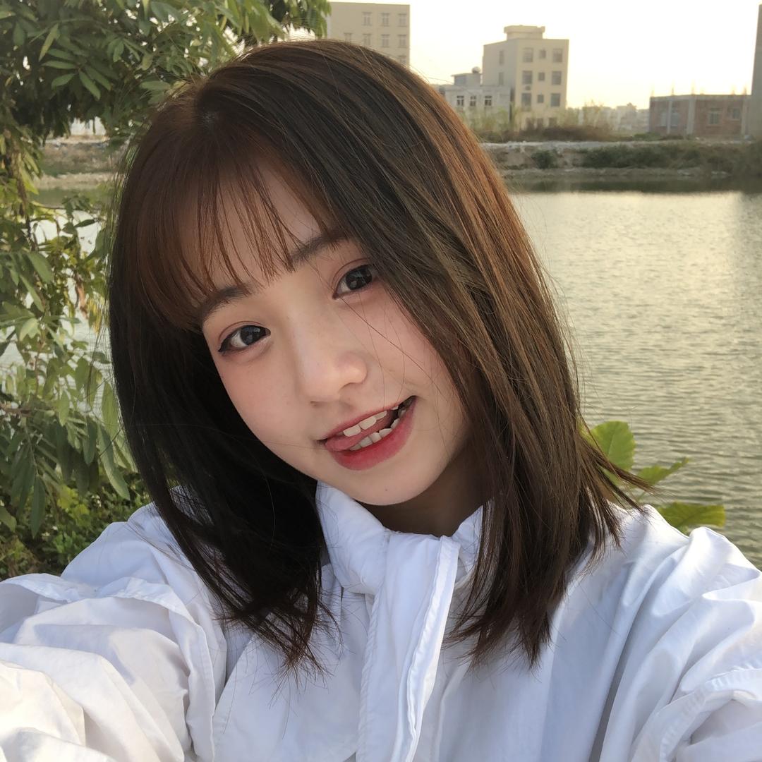 原来是陈可爱.