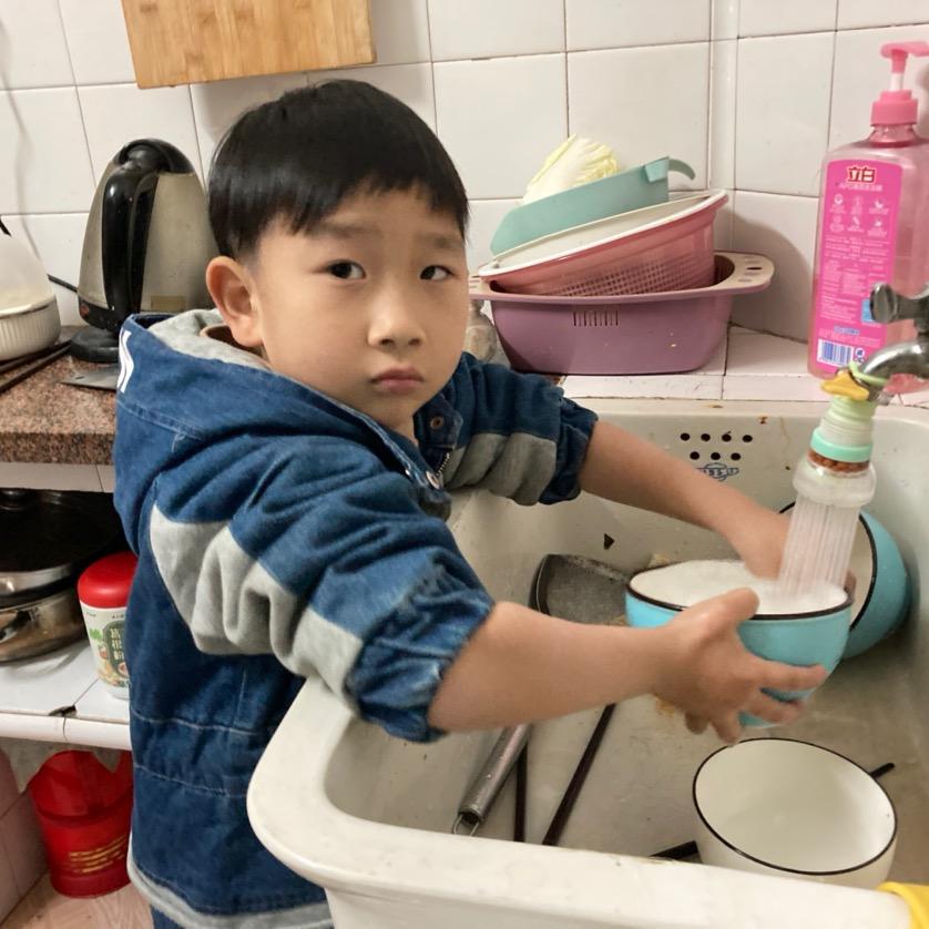 商界隐龙思念妈头像