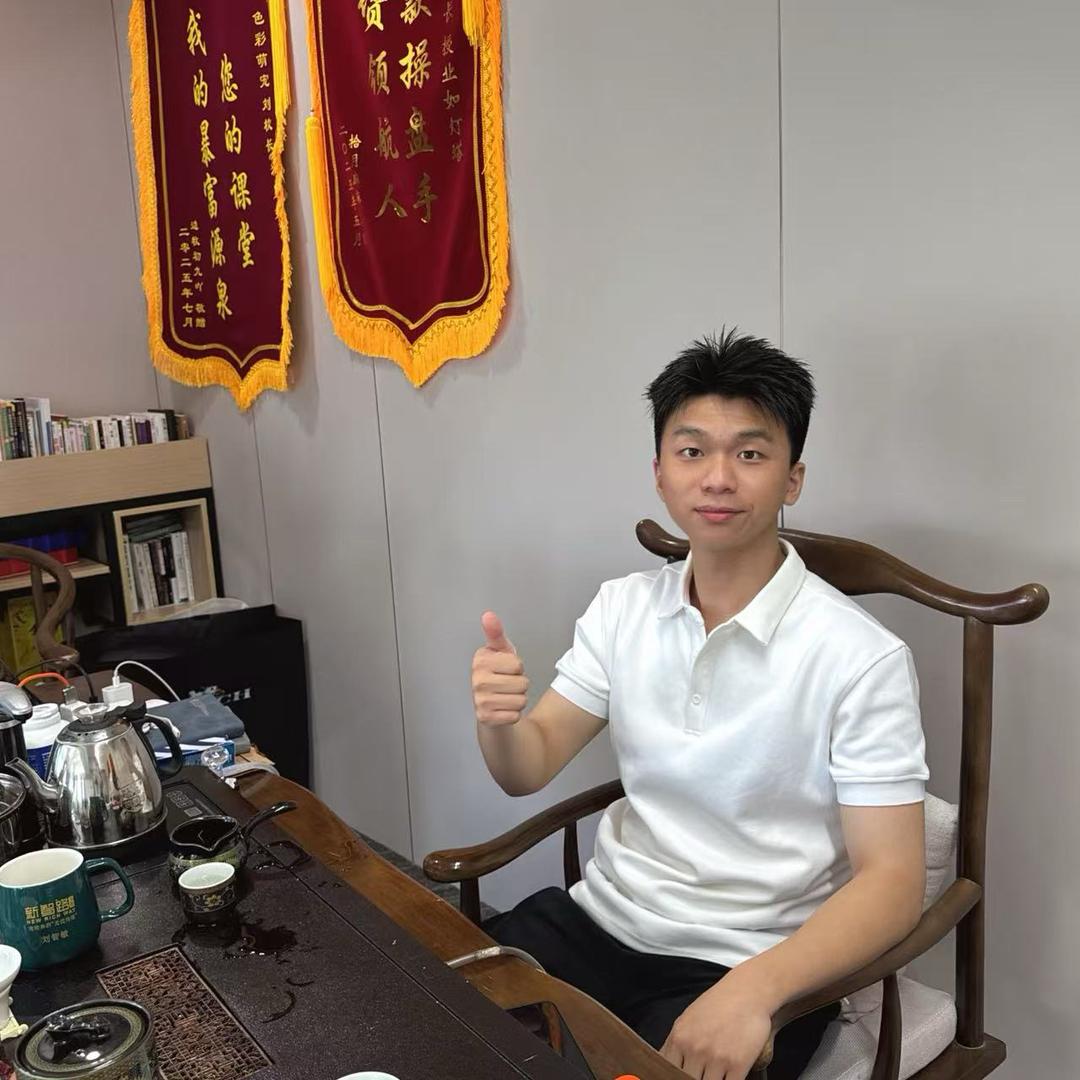 武汉色彩萌宠谭院