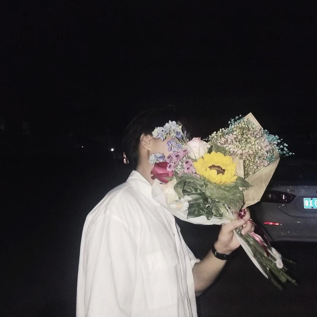 深夜惊醒老baby在我耳边说还想多来几次