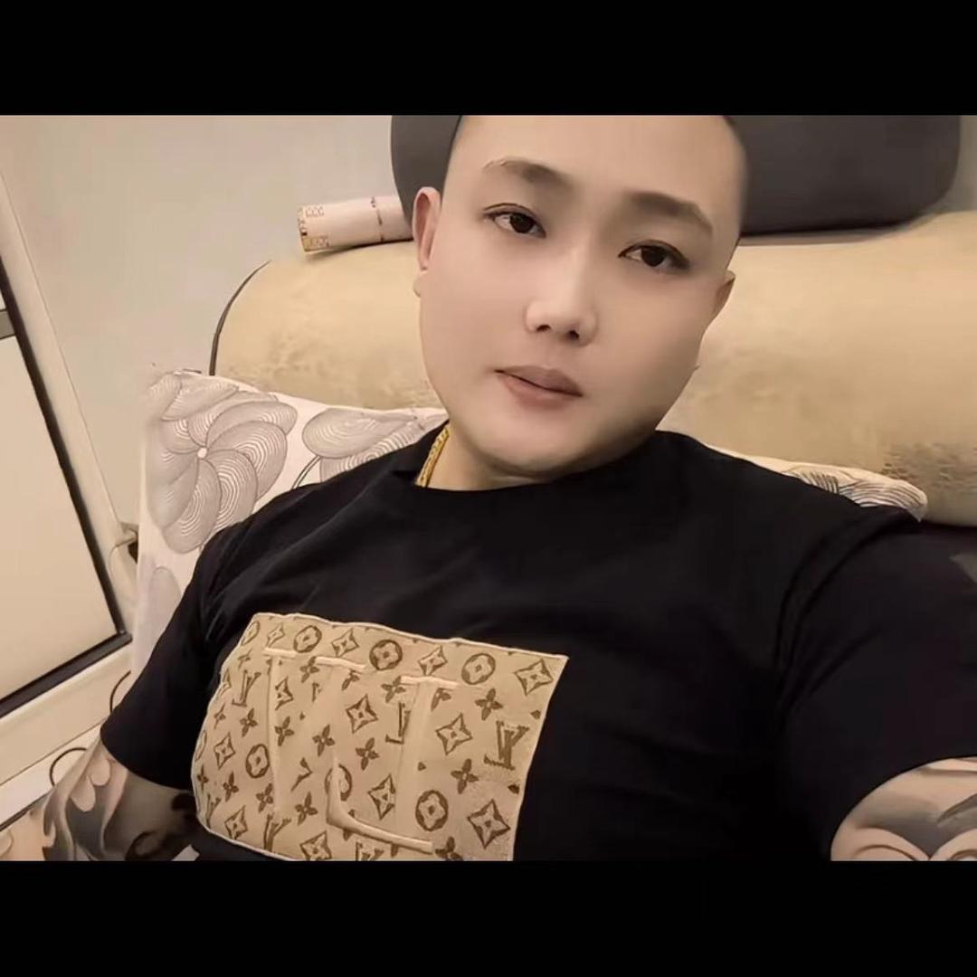 A.万成汽车租赁.大森