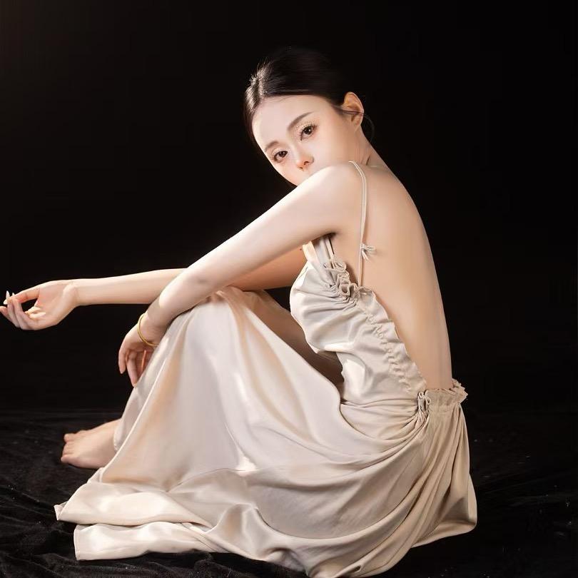 锦儿🍯·明月踏歌