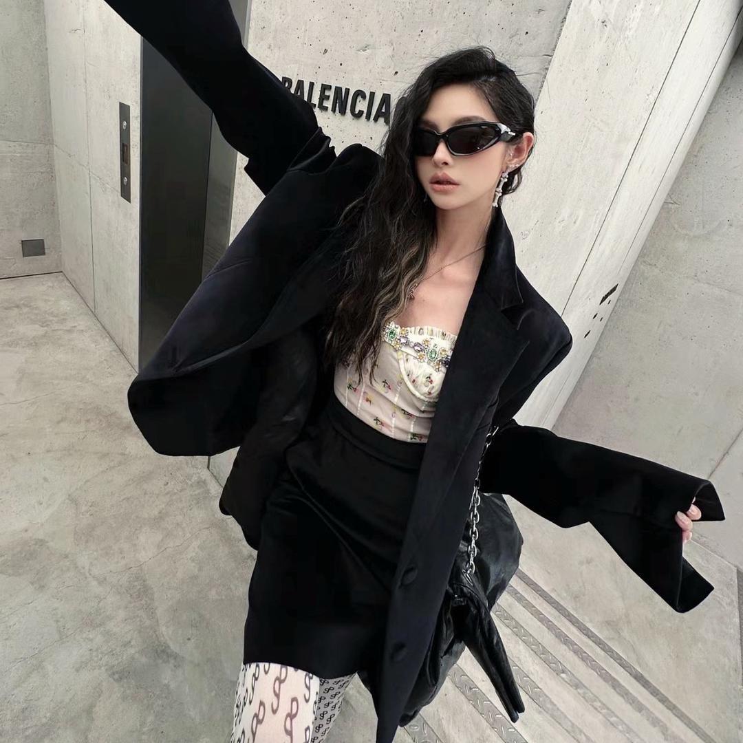 壹杯冰美式🧊、