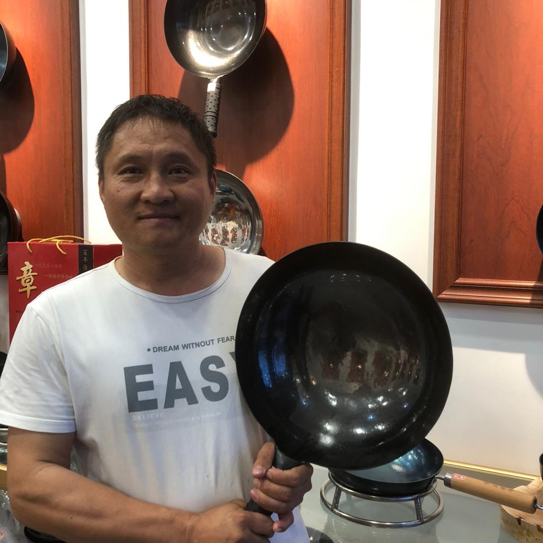 臻艺釜章丘手工铁锅