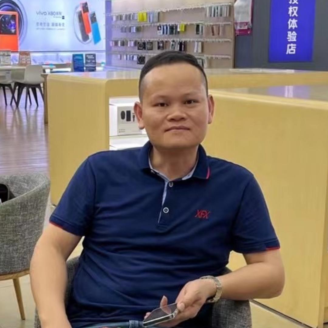 鑫斐翔