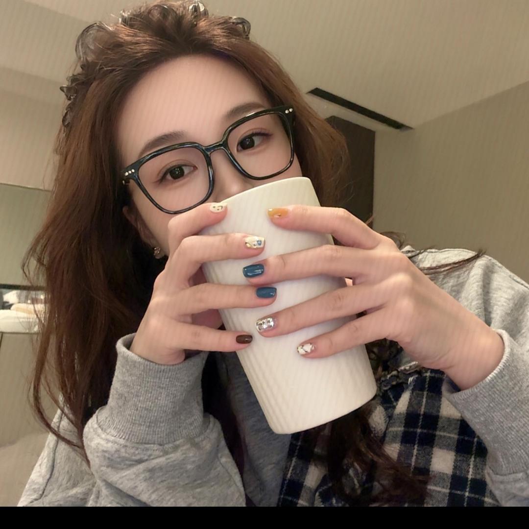 喃喃🍃จุ๊บ