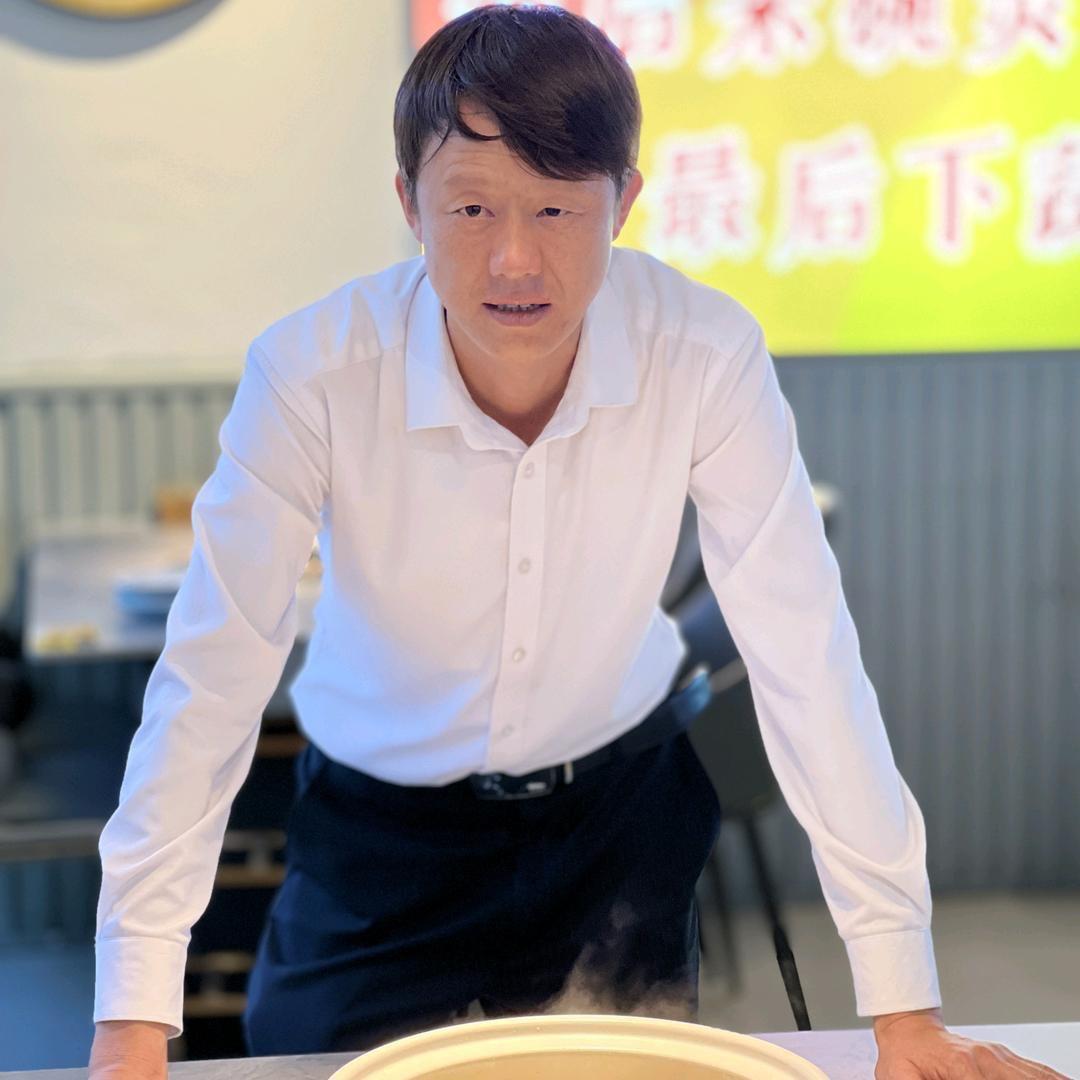 云南清真伊味阁．鲜牛排火锅