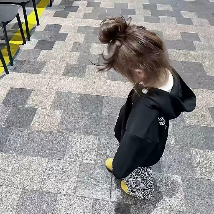 有点小u伤
