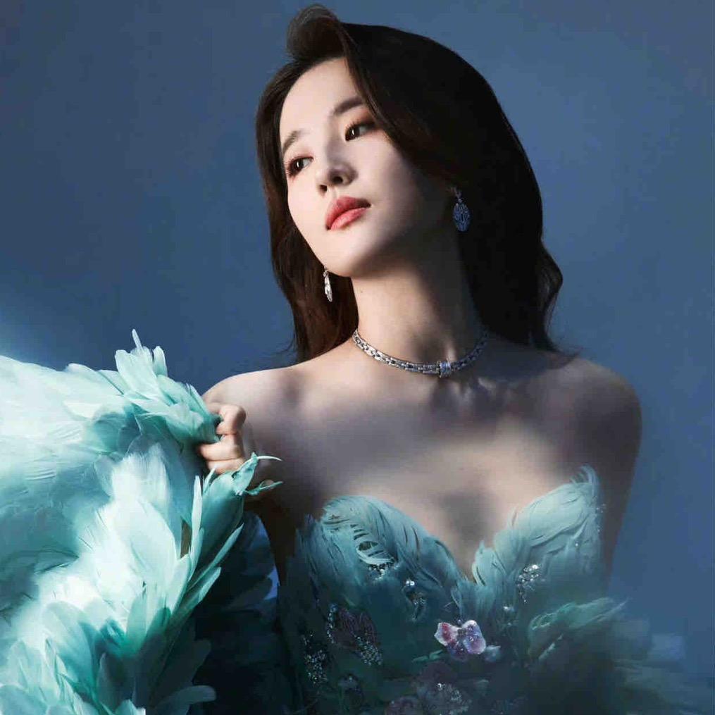 一个可爱善良的菇凉