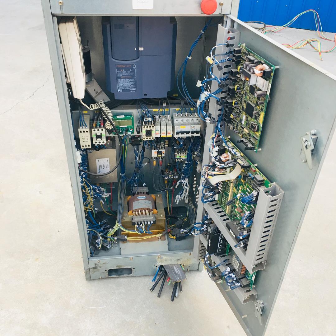 河北禾华专业电梯配件