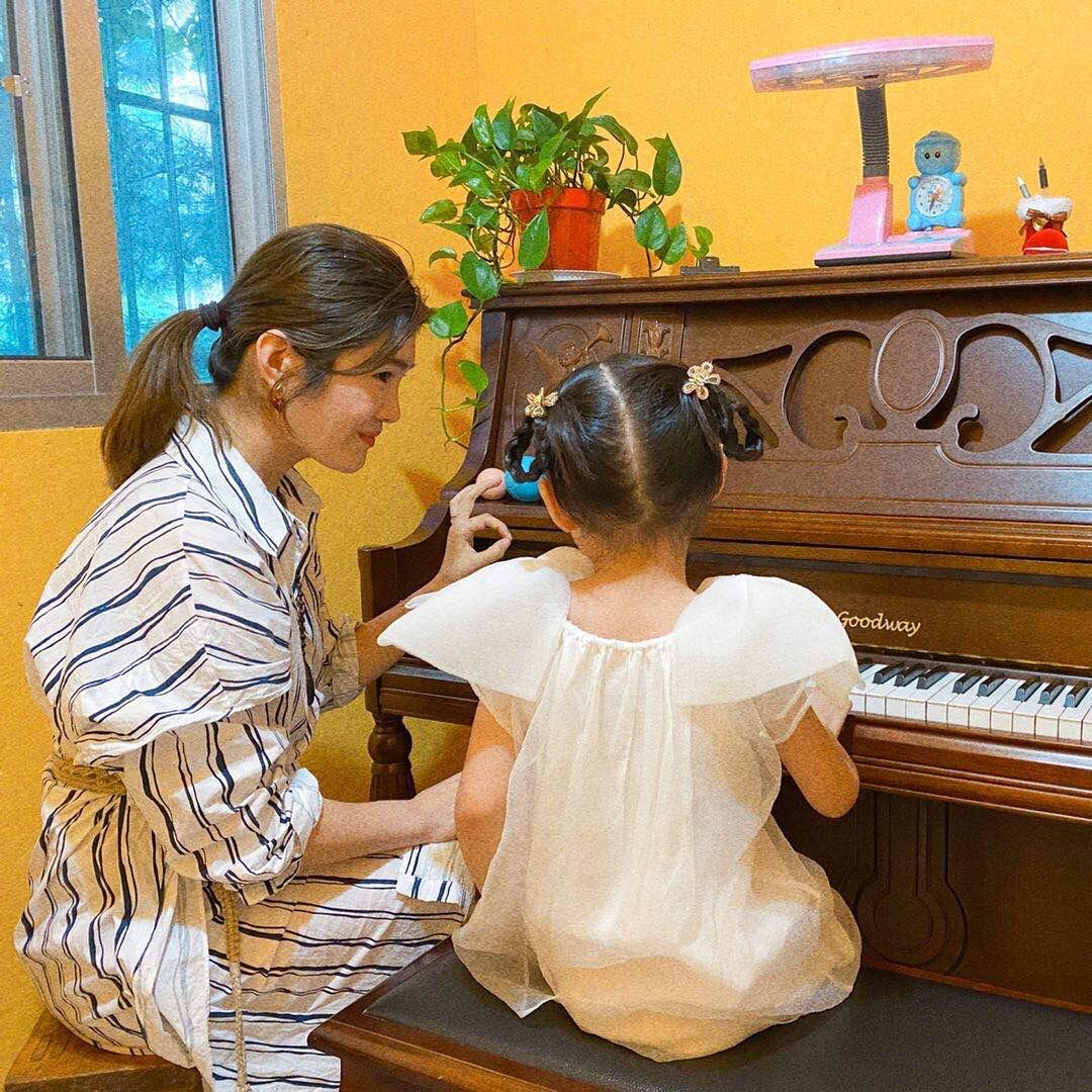 龙口吕老师钢琴工作室