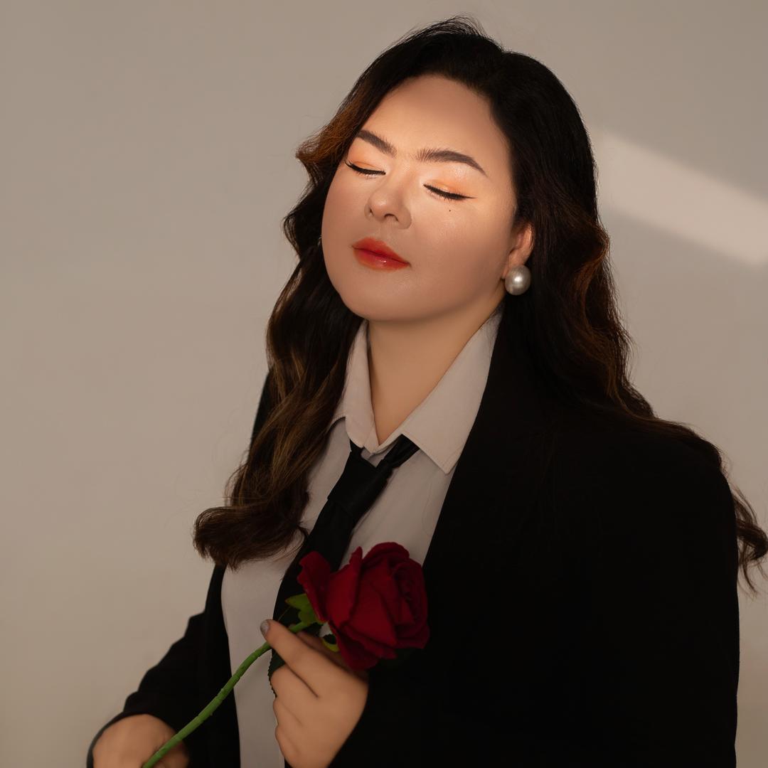 Dmsr,品牌股东布再娜甫
