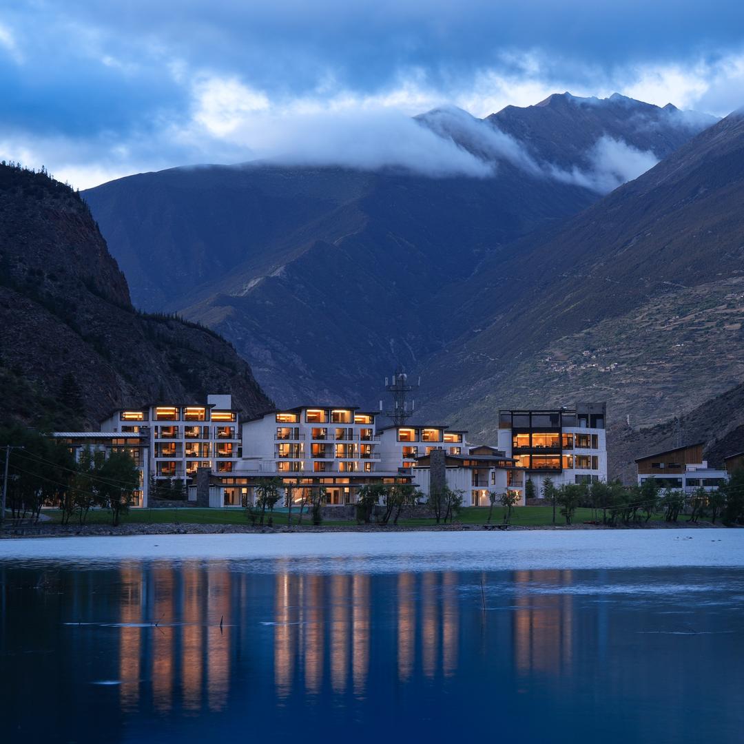 四姑娘山嘎尔庄园